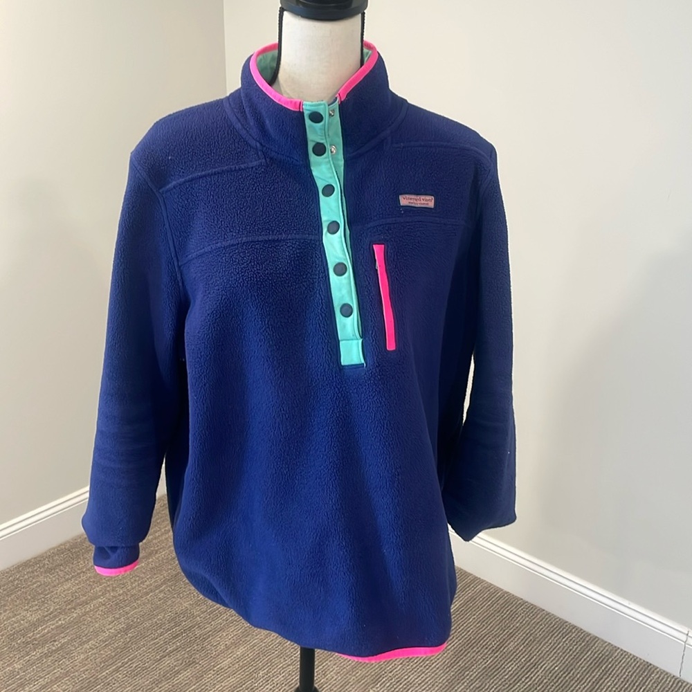 XL vineyard Vines fleece. Electric blue and hot pink details.